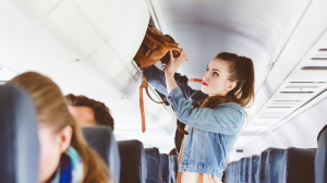 Как обезопасить багаж во время путешествий в поезде и самолете