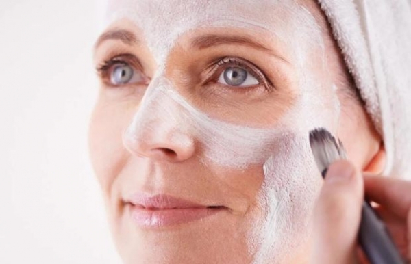 Применение масок для лица от морщин в домашних условиях после 50
